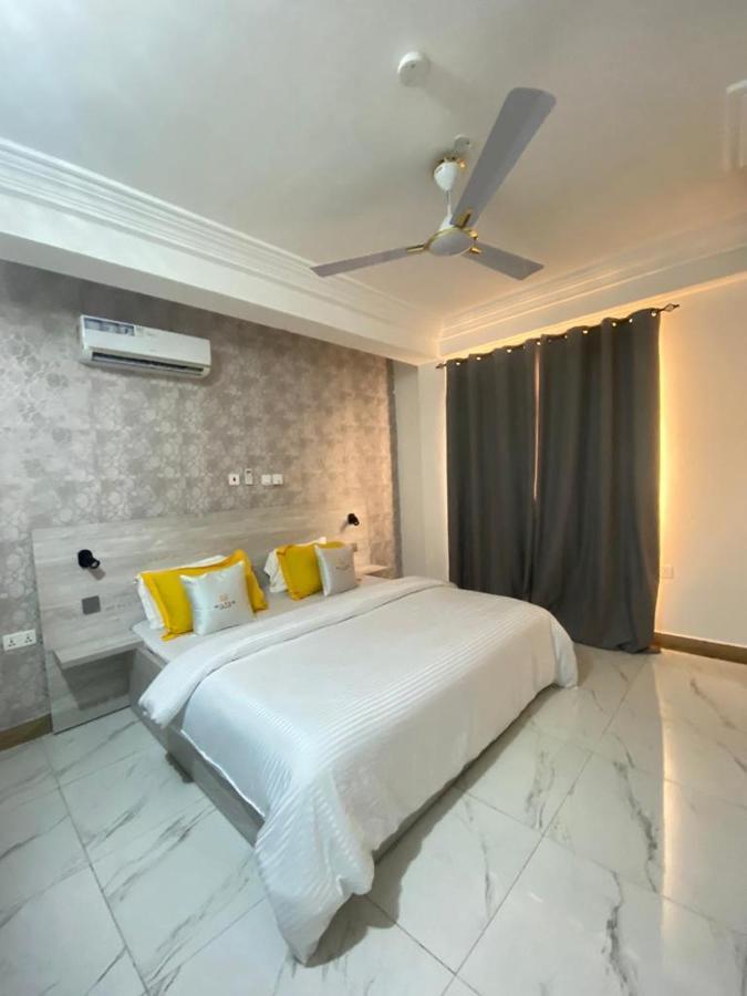 Milton Avenue Suites Аккра Экстерьер фото